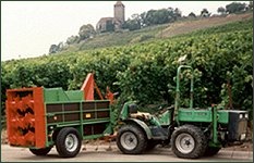 Fischer - Weinbergstreuer: garantieren gleichm�ssige Ausbringung und ein sehr gutes Streubild.